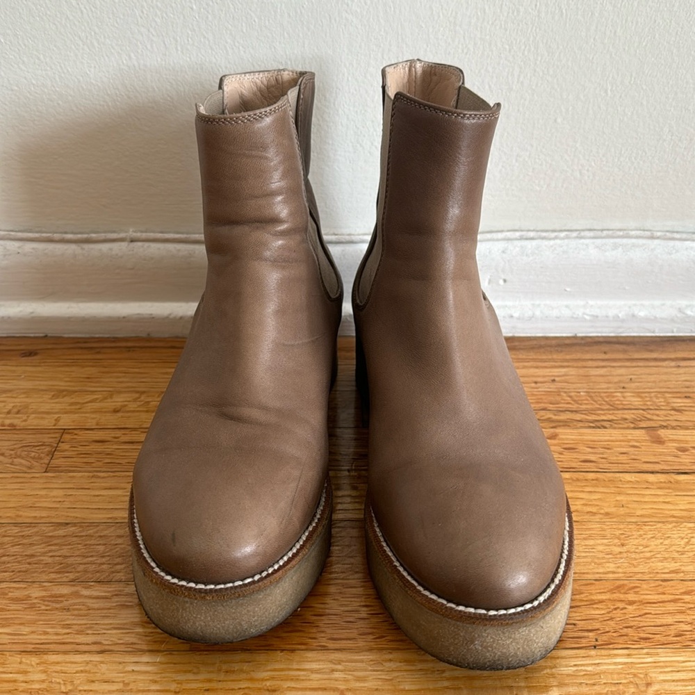 No. 6 Crepe Sole Chelsea Boot